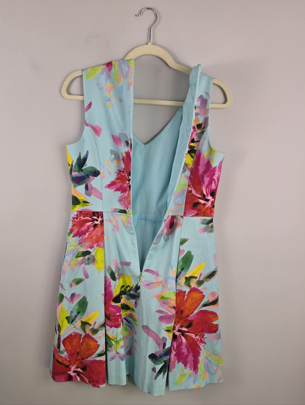 Trina Turk Aniya Floral Dress Size 8 NWT - Picture 10 of 16